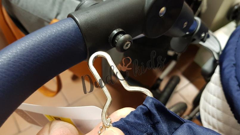 ND_úchyt přeska na tašku kočárku - karabina - černá