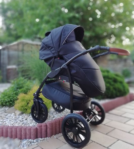  Kombinovaný kočárek  Verso V02