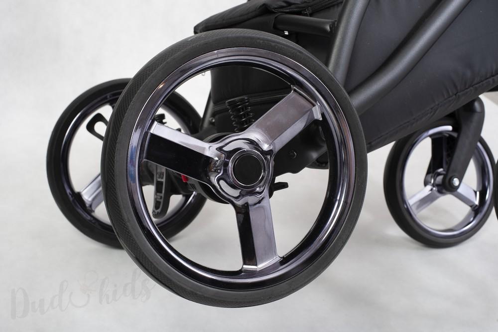  Kombinovaný kočárek ROCCO 03 