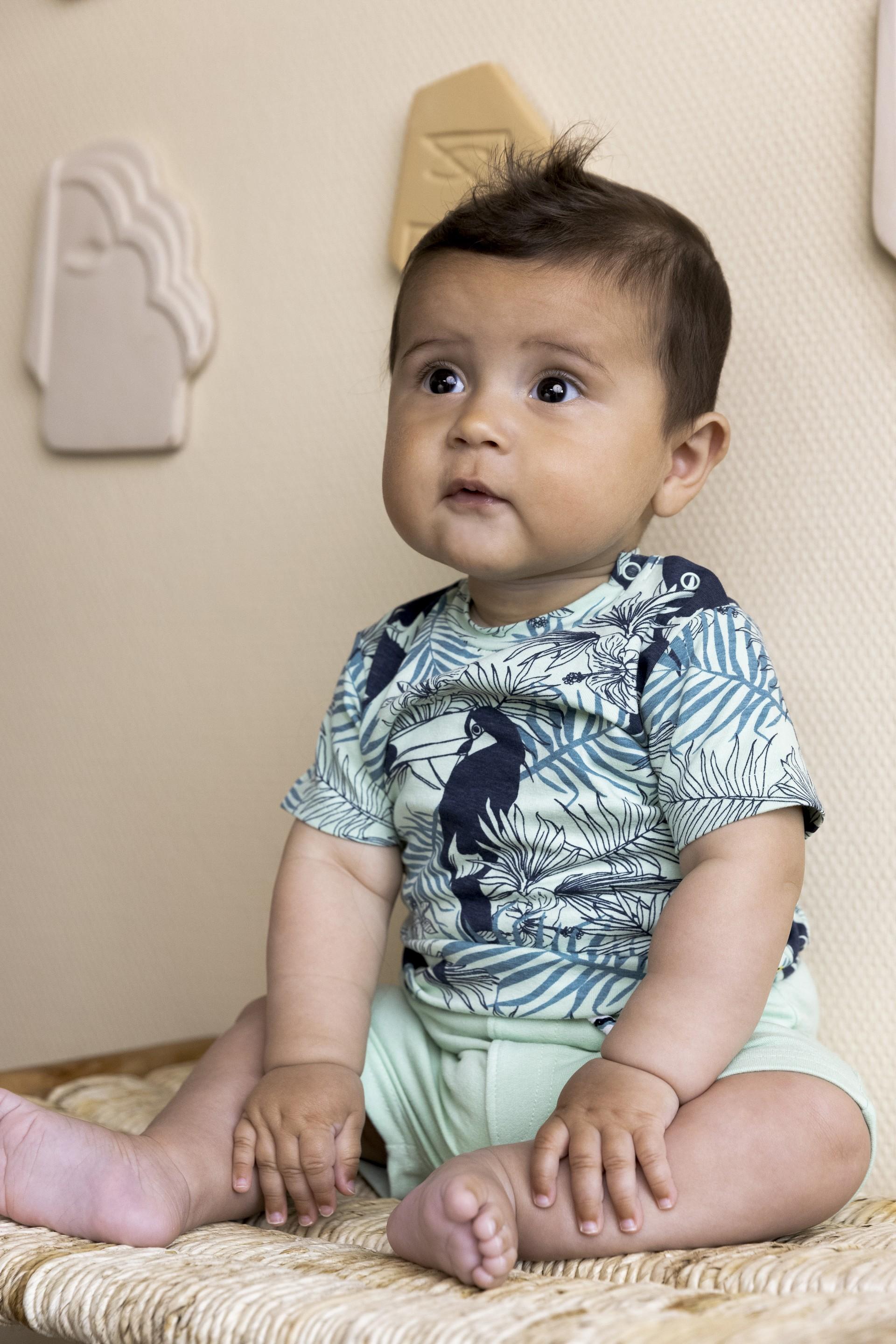 Kraťasy chlapecké zelené vel. 80