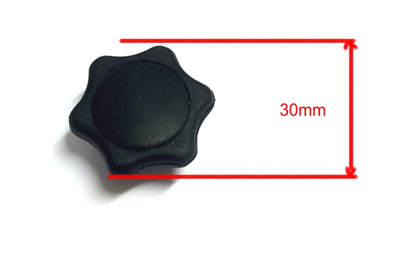 ND_koncovka na boudu se závitem matička M5   30mm hvězdice (k rohatce)