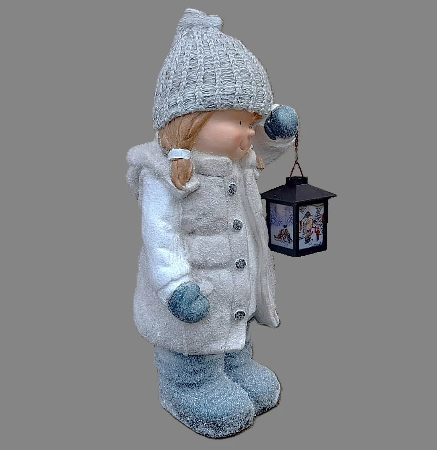 Dekorace- Holka ve vestě s LED lucernou