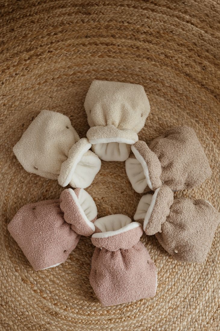 Zimní rukavice na kočárek BOUCLE light beige