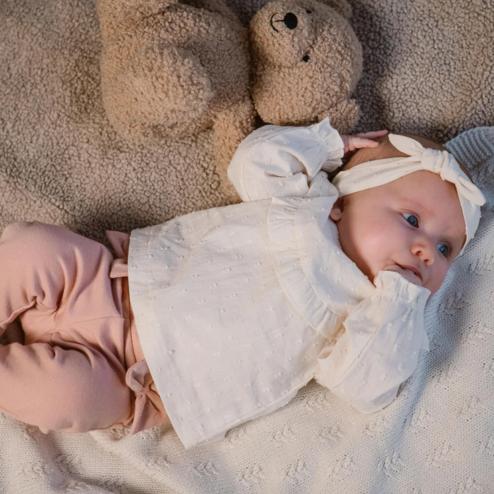 Komplet plátěná halenka + čelenka Dirkje s volánkem smetanová