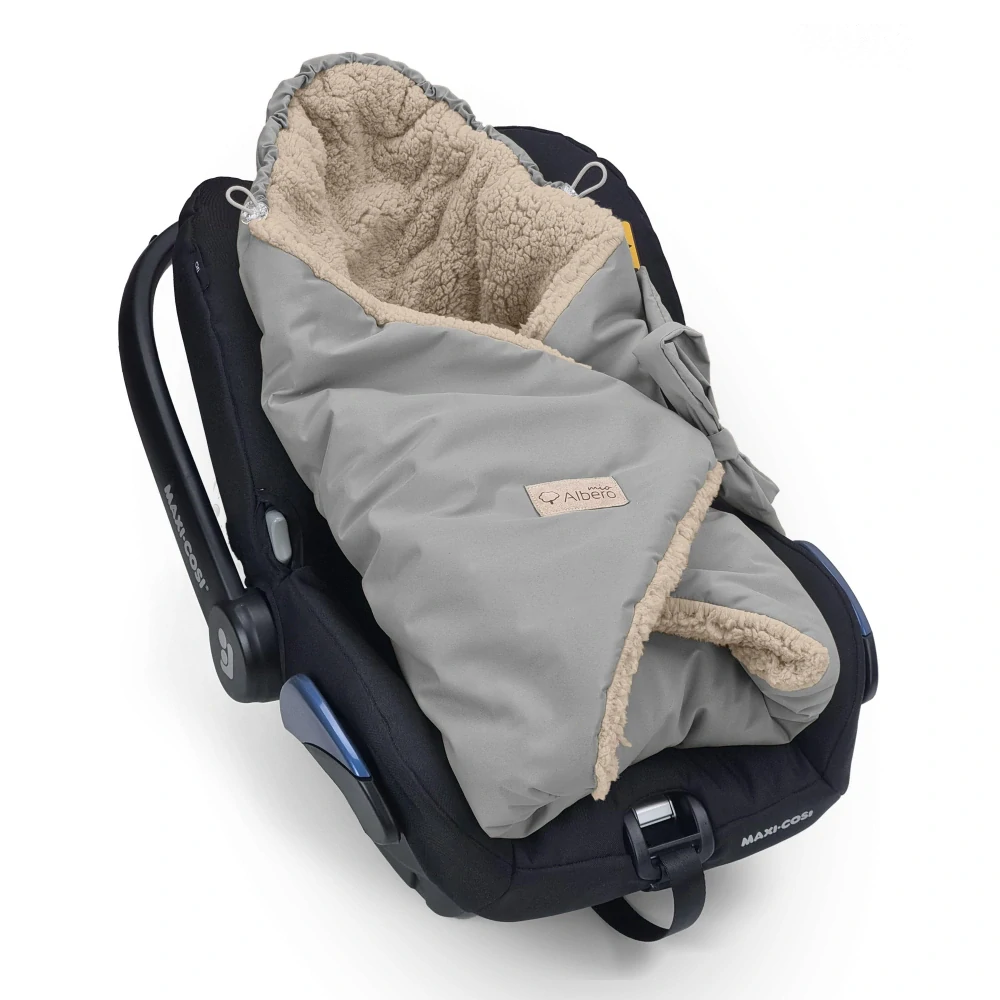 Zimní zavinovací deka/ zavinovačka Albero s beránkem do autosedačky šedá