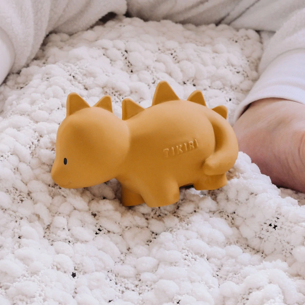 TIKIRI DINOS- chrastítko a kousátko z přírodního kaučuku Stego