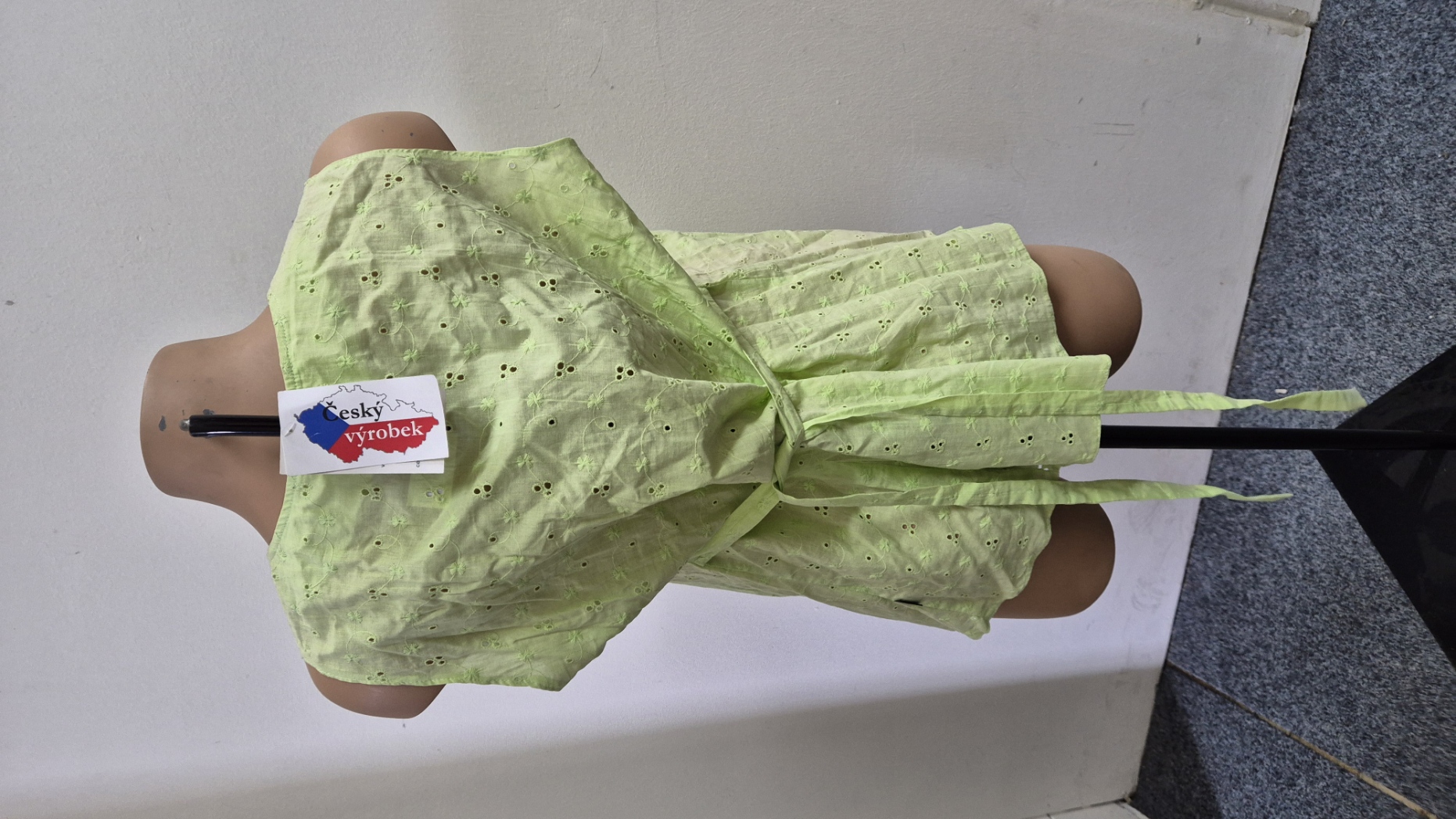 Těhotenská móda - šaty letní zelenkavé Bosman velikost 44