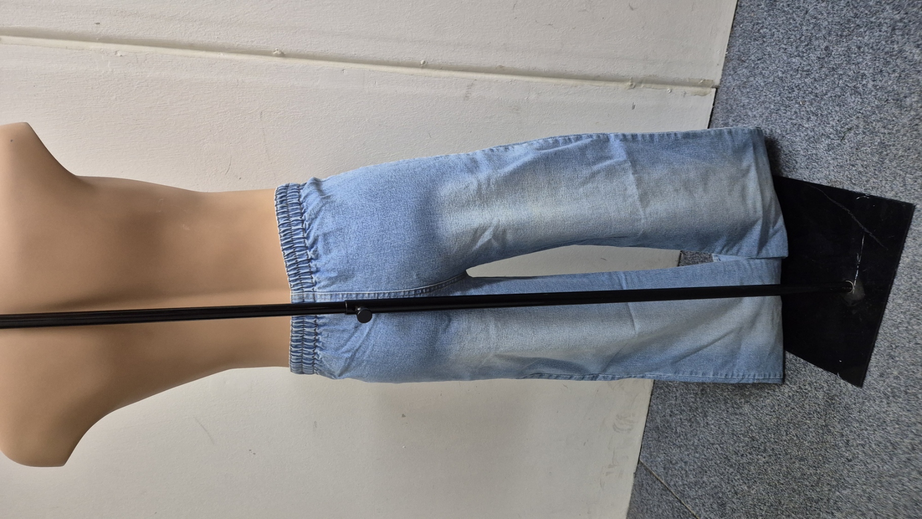 Těhotenská móda - těhotenské kalhoty s gumou v bříšku sv.modré jeans vel. 36