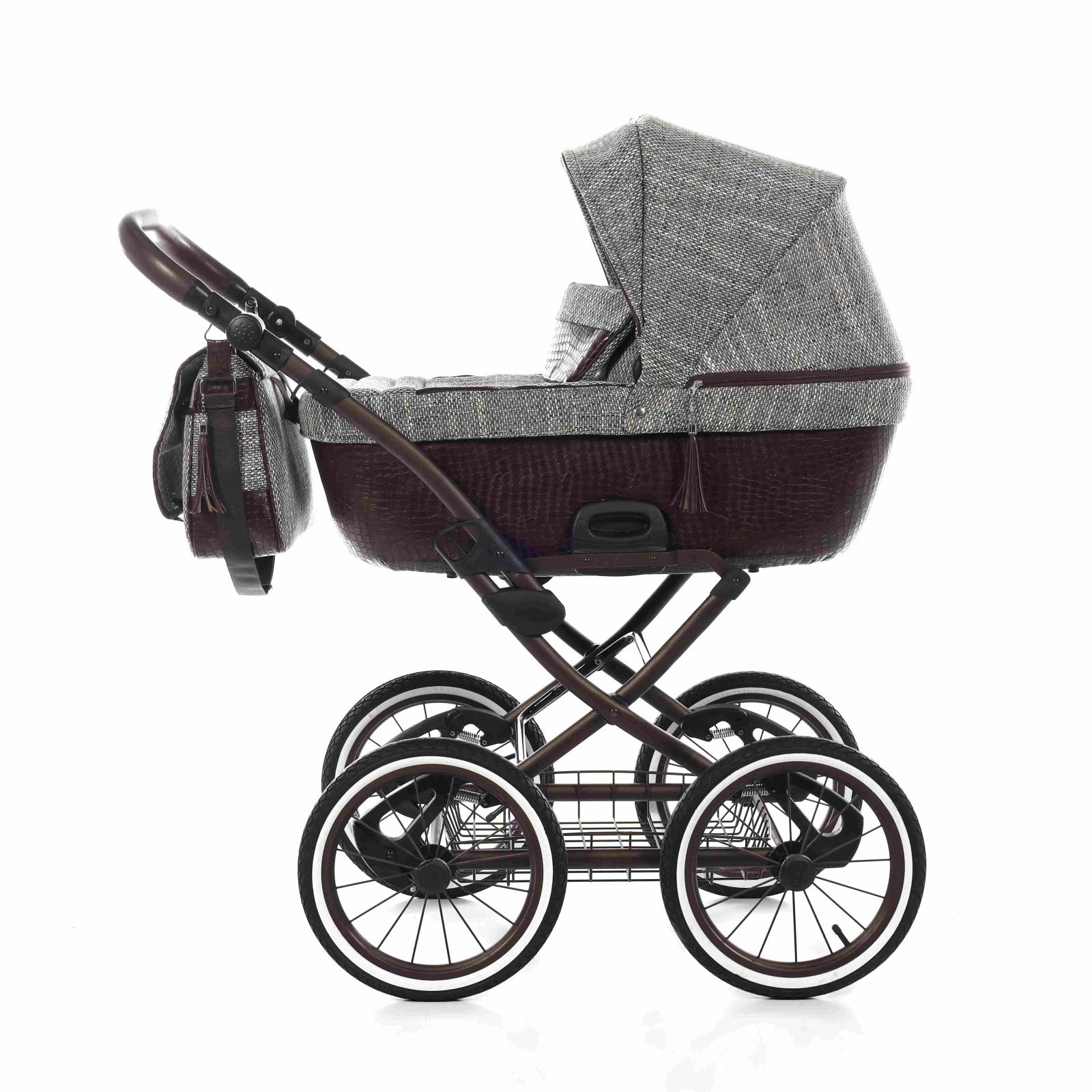 Kombinovaný luxusní kočárek Jasmíne  Camino Vintage 02H z italské kůže