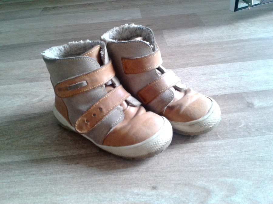 Celokožené zimní boty vel.26