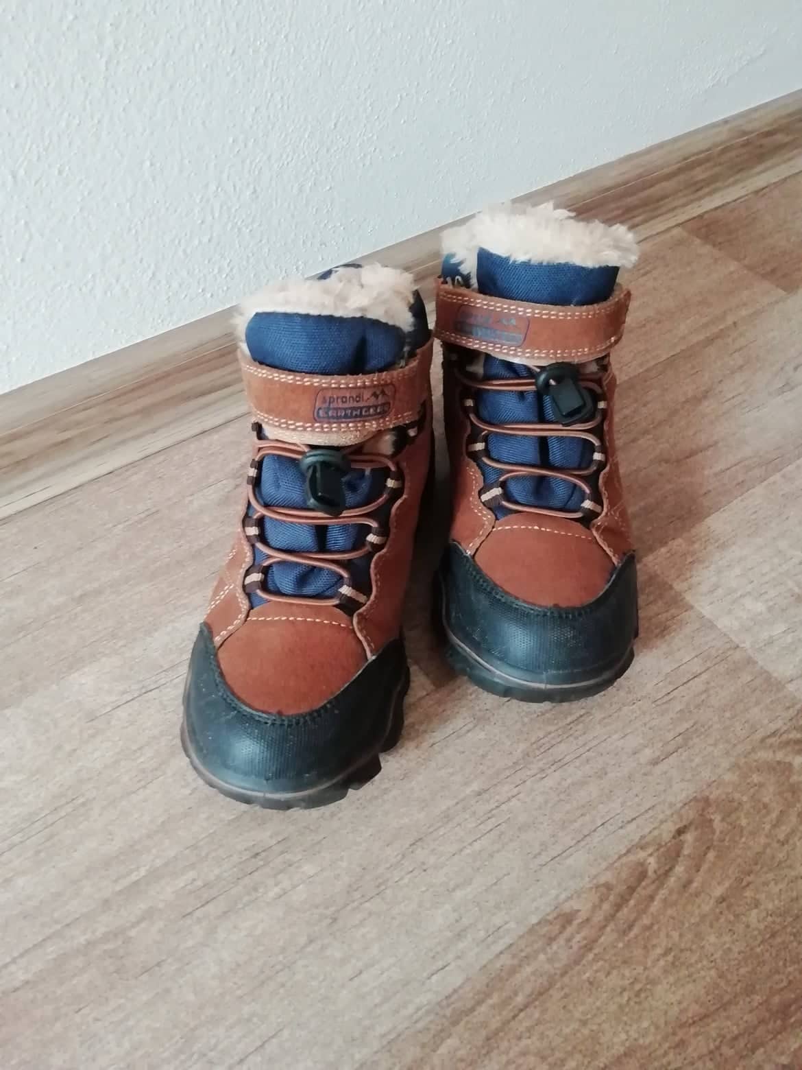 Trekové zimní boty s kožíškem Sprandi vel.33 - NOVÉ !