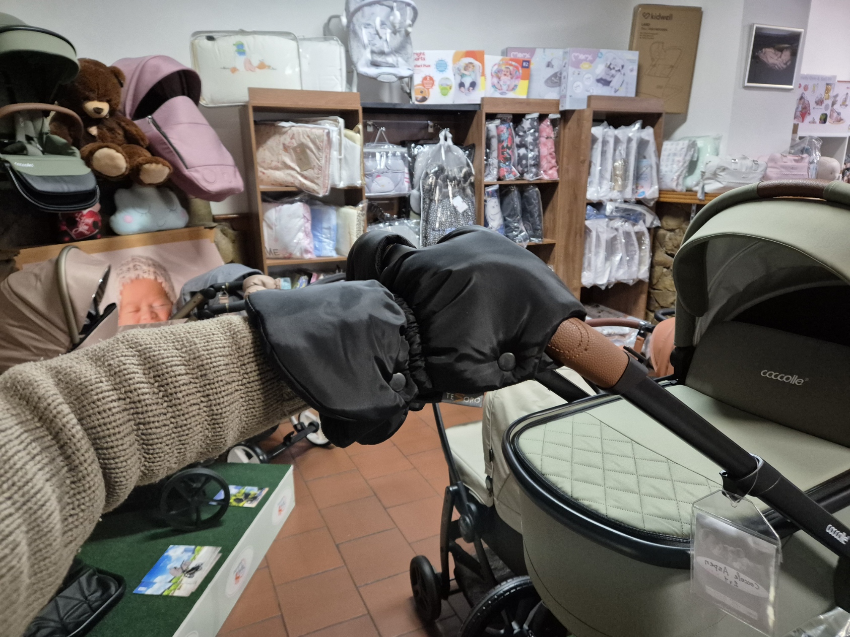 Zimní nepromokavé rukavice na kočárek MOUSE - černé