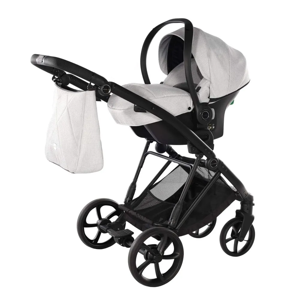 Autosedačka pro kojence Jasmine Bennetta New 01