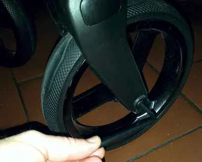 ND_ imbusový klíč pro montáž čepů předních koleček 6mm (8mm čep)