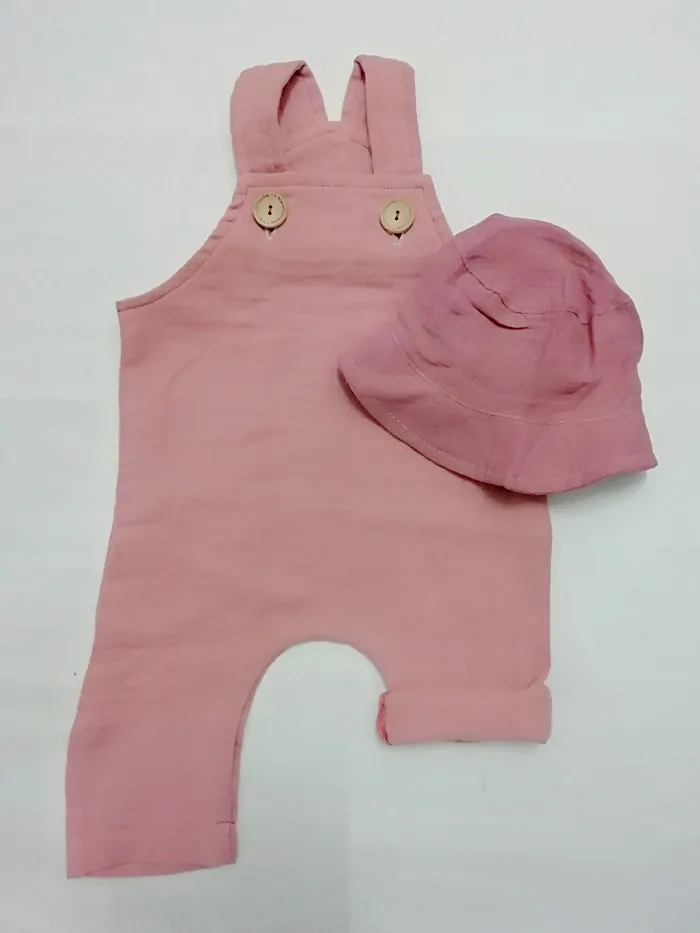 Bavlněné mušelinové kalhoty s laclem růžová