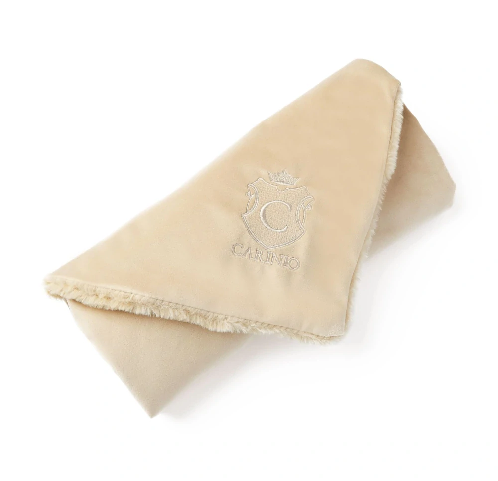 Carinio Oboustranná deka a mazlicí dečka LOUIS (L) – Biscuit