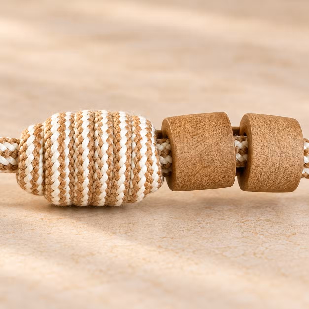 PAW Kávové dřevo s lanem Knuckle Ball Batton 35cm