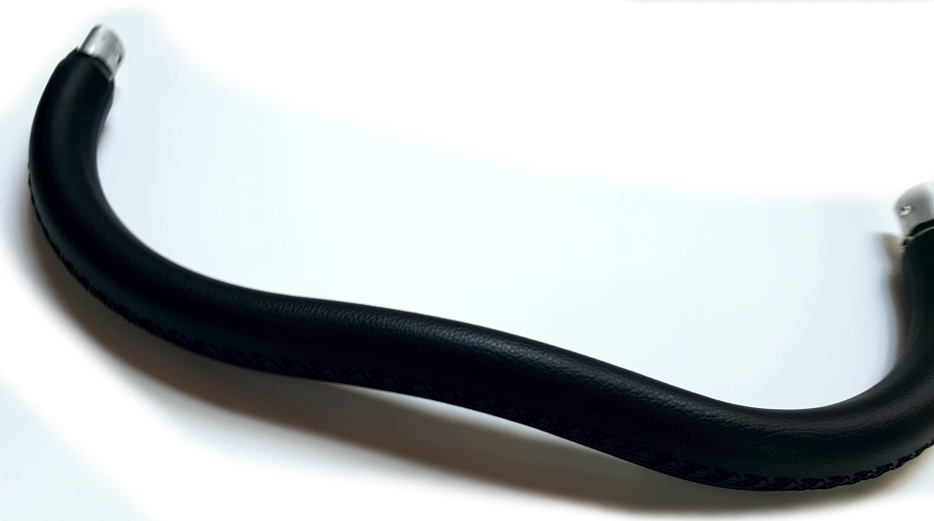 ND_ rukojeť na kočárek potažená Eco kůží - černá 48cm madlo
