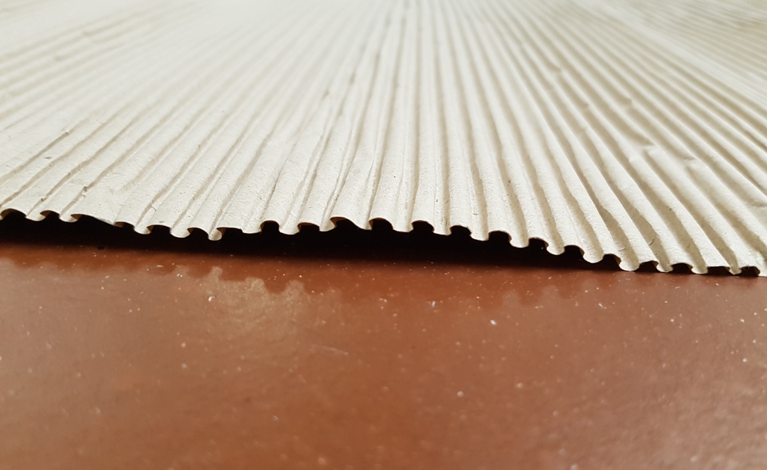 Prokládací lepenka - vlnitý papír