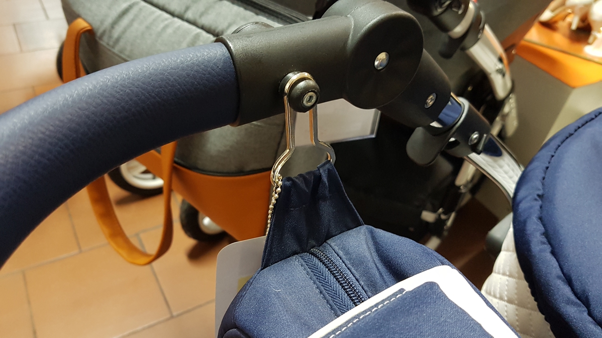 ND_úchyt přeska na tašku kočárku - karabina - stříbrná