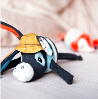 Vibrační závěsná hračka Lilliputiens Oslík Ignác 
