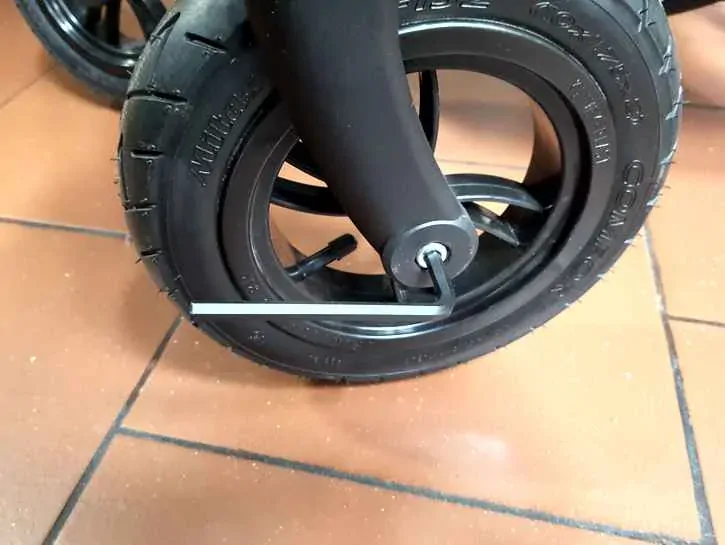 ND_ imbusový klíč pro montáž čepů předních koleček 6mm (8mm čep)