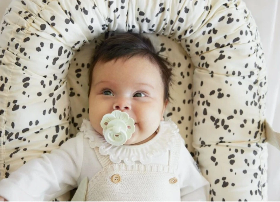  Dudlík Binky Bloom Elodie Details Silicone - Mineral Green