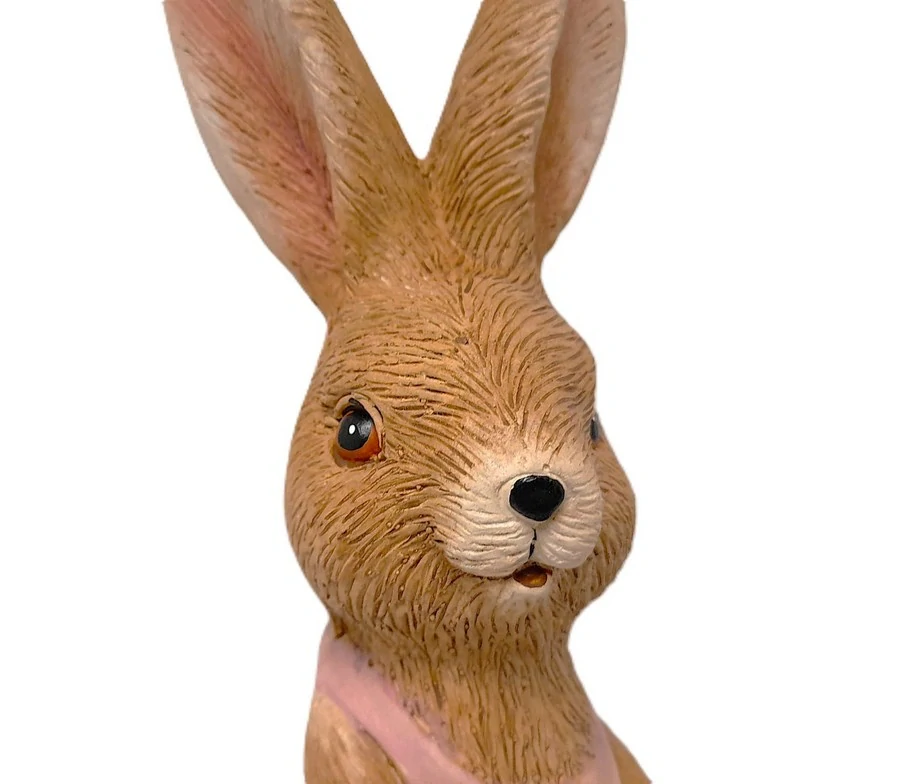 Dekorace Velký hnědý zajíček v zástěře s nůší 46cm
