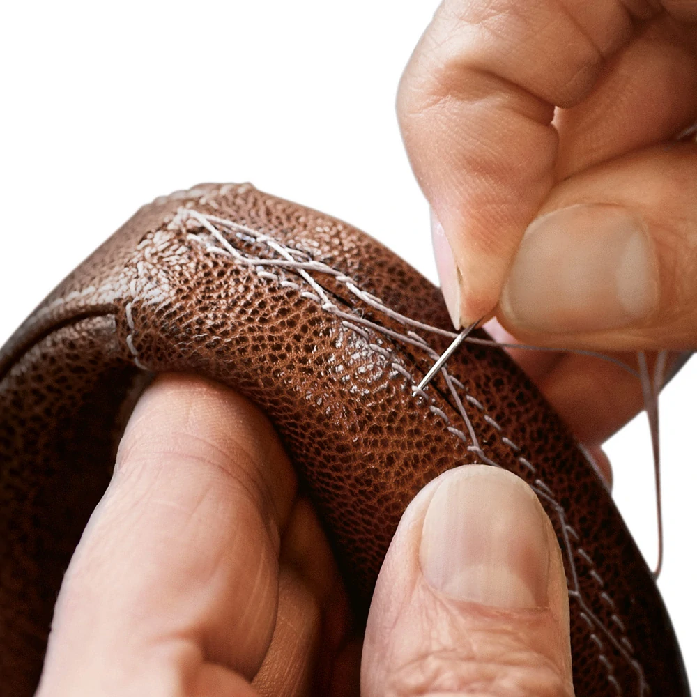 Luxusní kožené samonavíjecí vodítko Flexi Leather M (5 m) pro psy do 25 kg