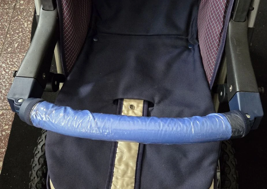 ND_madlo na kočárek Deltim Travel - modré v obalu
