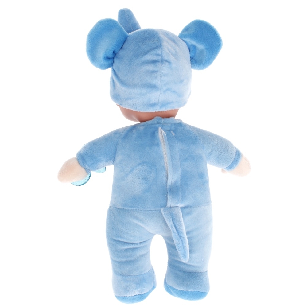 Panenka Nelly v kostýmu slona s melodiemi