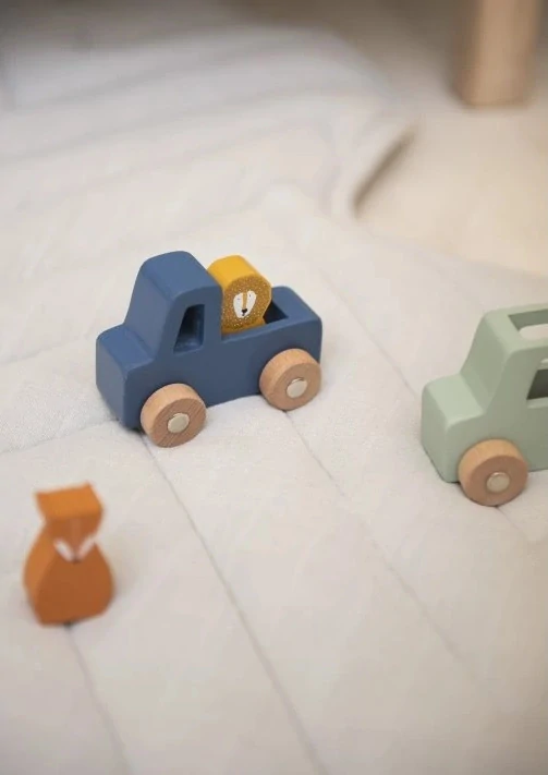 Dřevěný set autíček s pasažéry zvířátka - Trixie 