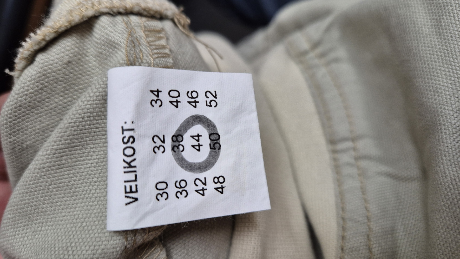 Těhotenská móda - Těhoteské 3/4 kalhoty s podporou bříška a gumou vel.44 