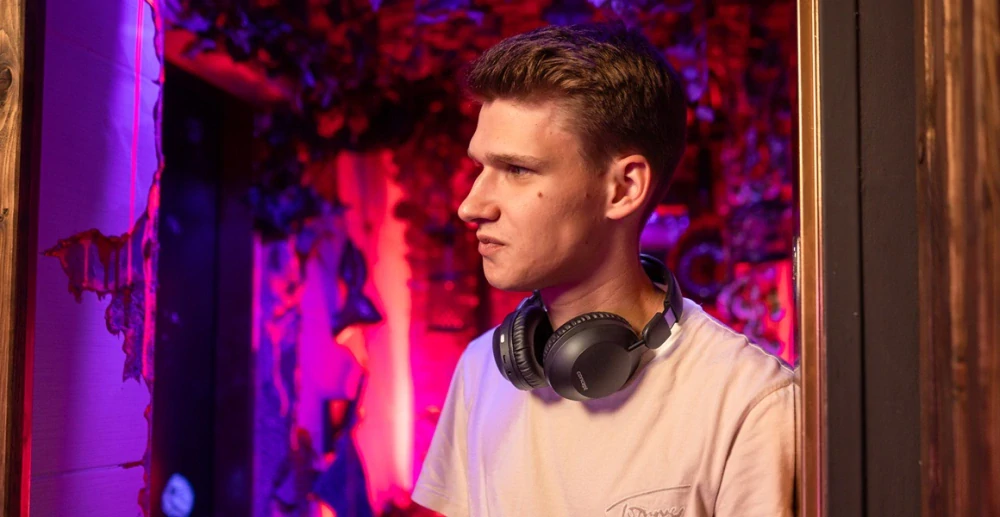 Bezdrátová sluchátka SoundJoy Concept HS4080 Black