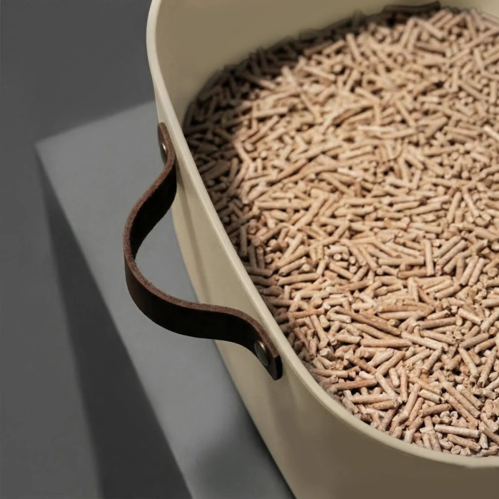 Carinio ROH otevřená toaleta pro kočky s koženou rukojetí a lopatkou - béžová