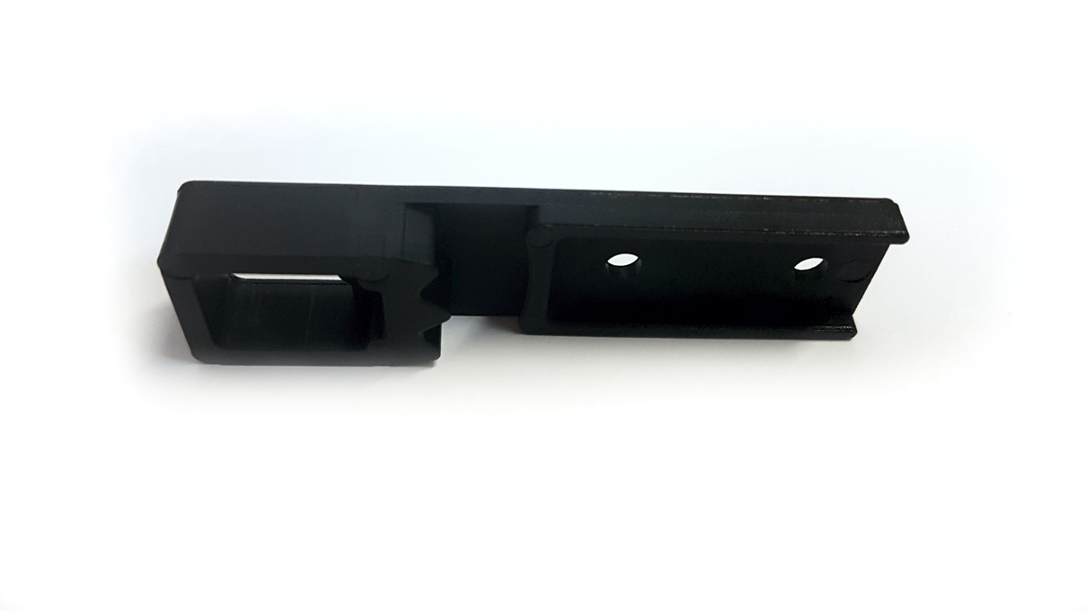 ND_řehtačka do rohatky s vnitřním ozubením - černá rohatka