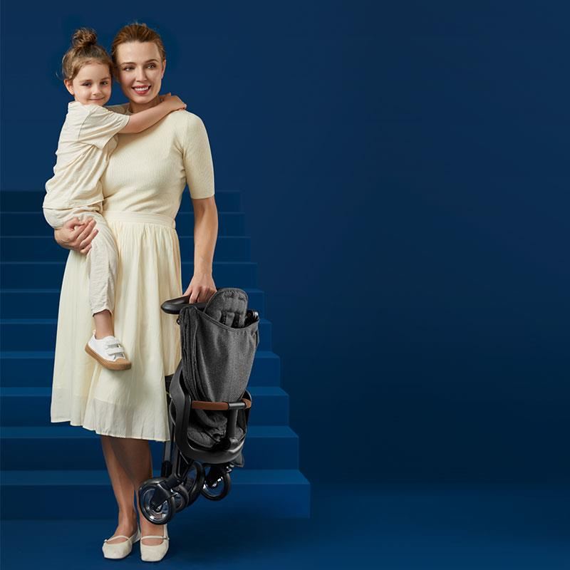 Sportovní ultra lehký kočárek QPlay Easy Green