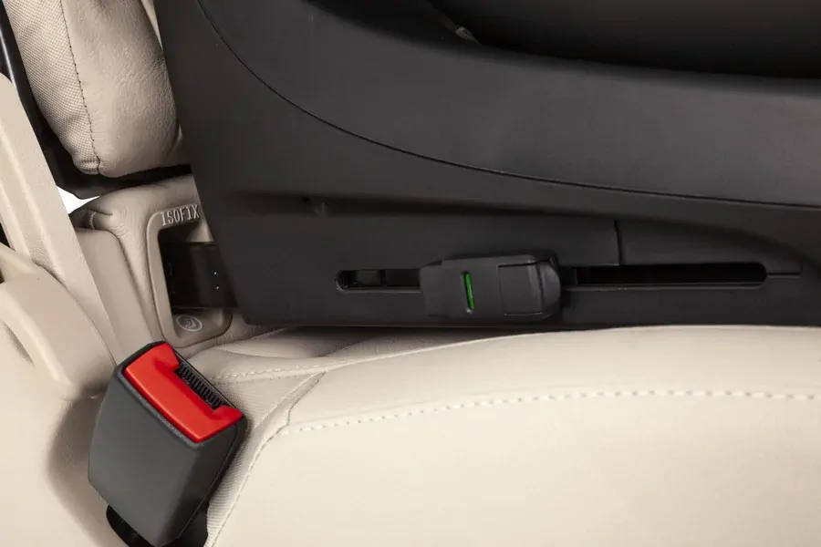 Autosedačka 0-36 kg 360°C otočná Carrello Meteorit Carbon Grey