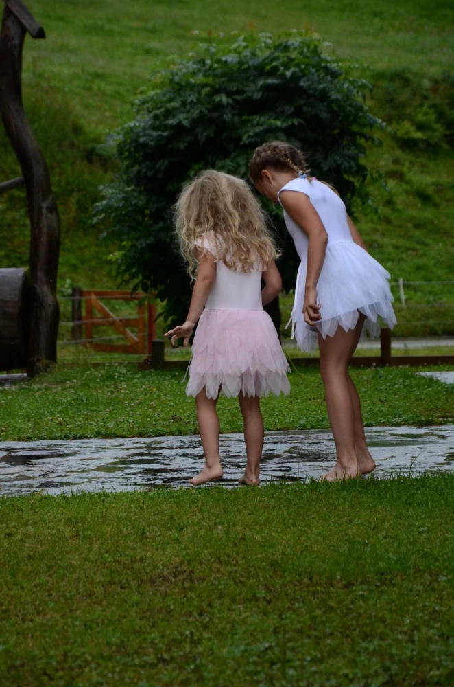 Dívčí šaty "Rusalka" zn. Barnaba růžové