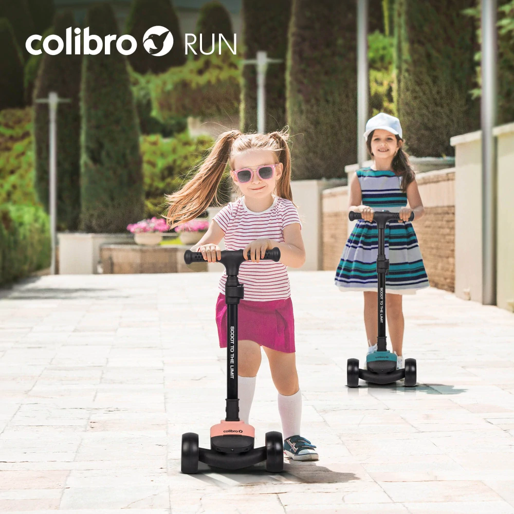 Dětská koloběžka balanční Run Ceramic tříkolová skládací LED