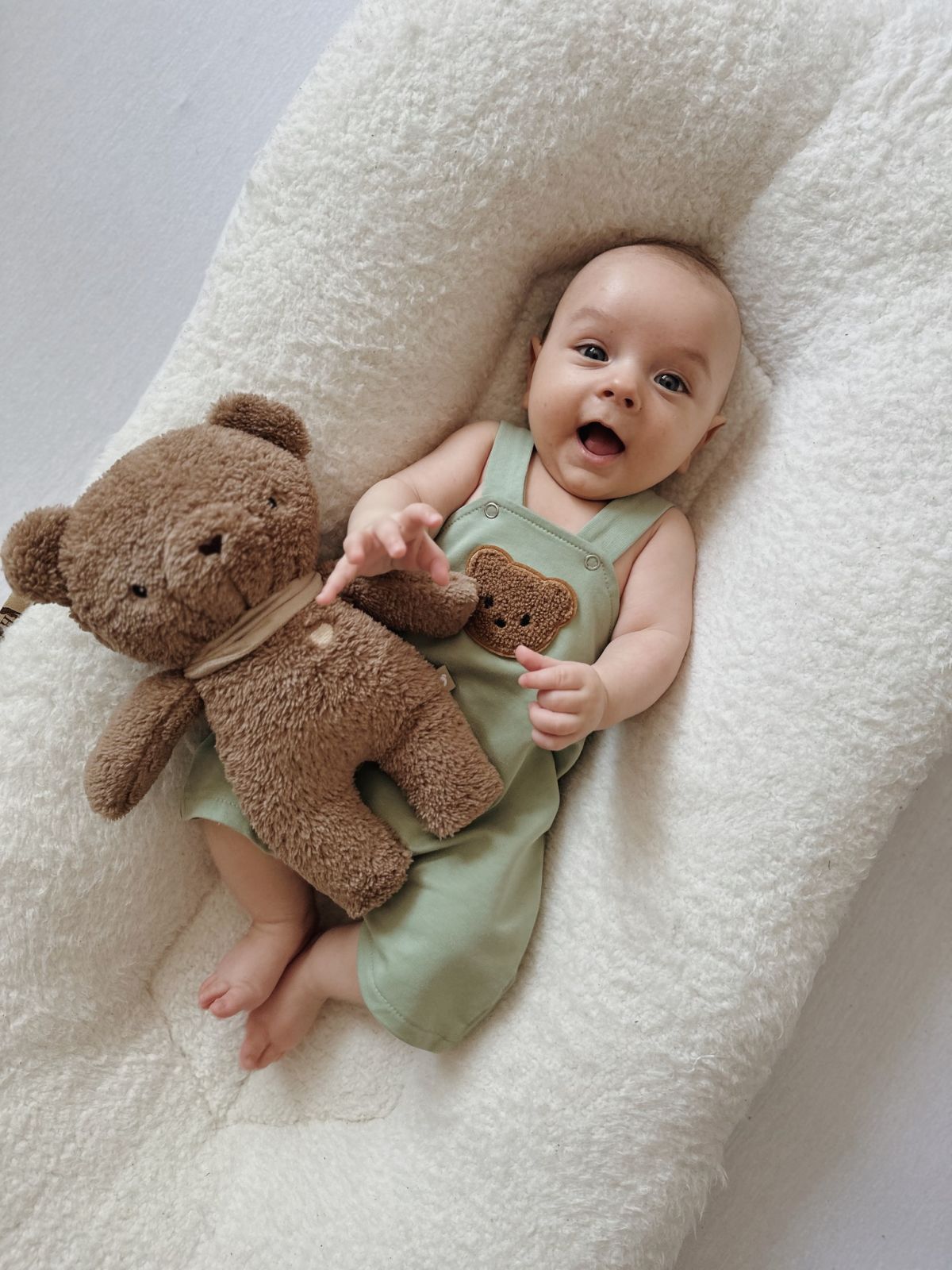 MyHummy Medvídek browen 7 v 1 s lampičkou a APP