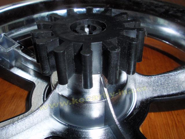 ND_speciální brzdný kotouček s vnitřním ozubením Q12 - carbon karbon