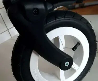 ND_středový čep kola včetně berma matky pro závěs kola M8 matka