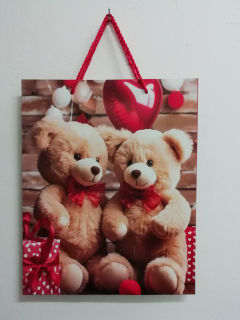 Dárková papírová taška Medvídci s dárkem  32 x 26cm