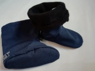 Softshellové vyteplené capáčky Tmavě modré vel.6-12m